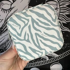 Milly Travel Jewelry Holder